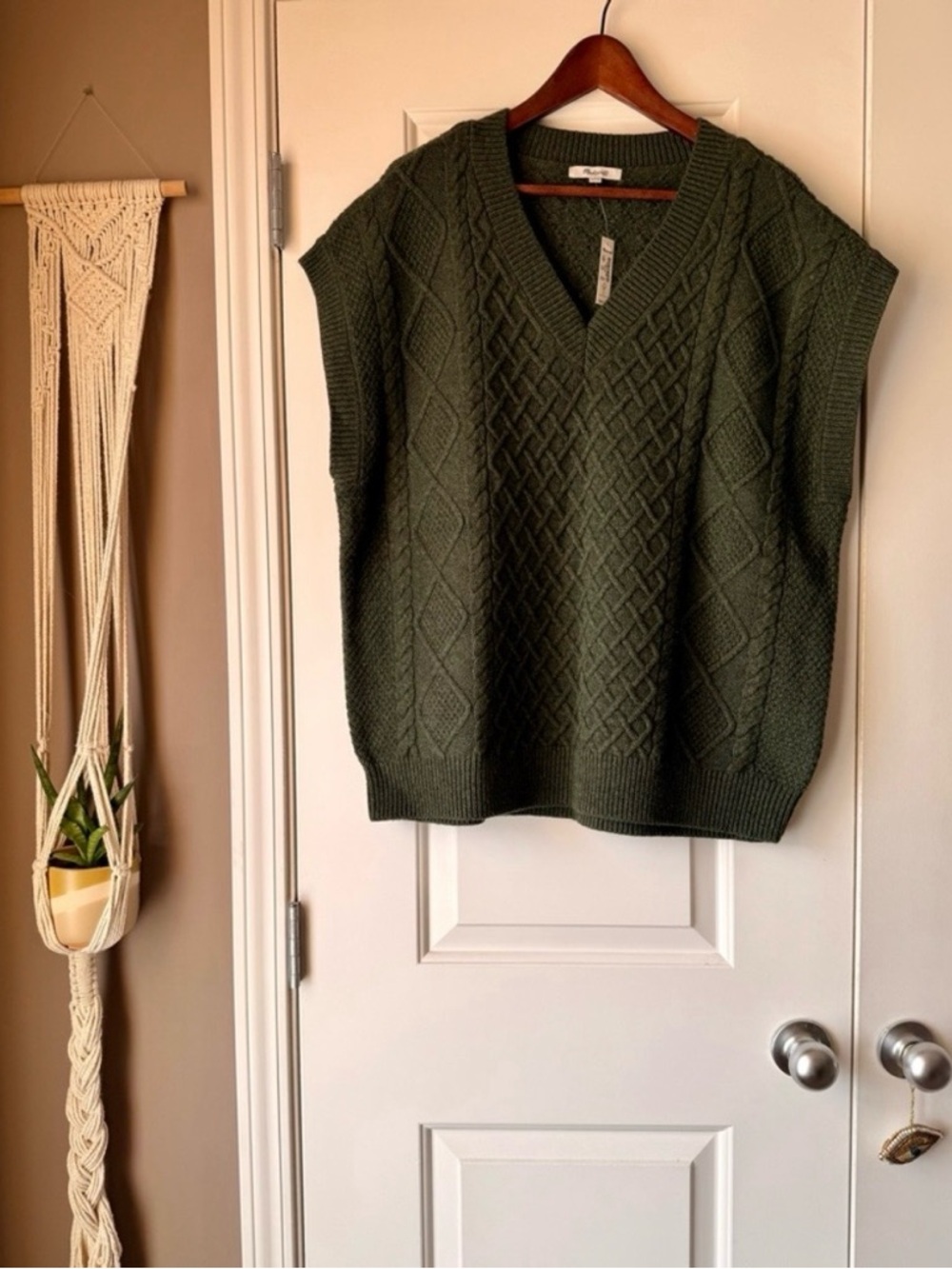 Madewell Cable-Knit Sweater Vest - Picture 5 of 5